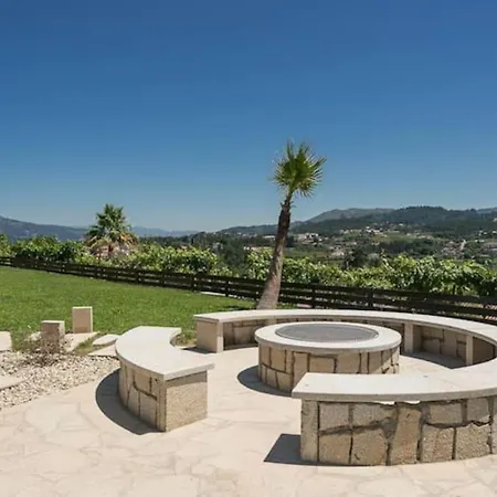 Fernandes Sunshine 公寓 *